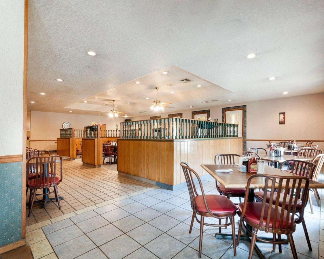 Rodeway Inn Jasper Exterior photo