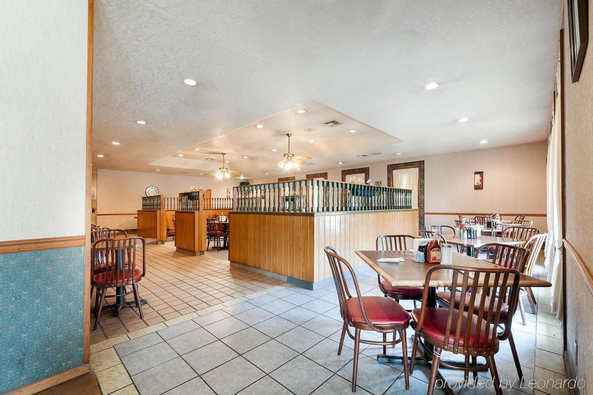Rodeway Inn Jasper Exterior photo